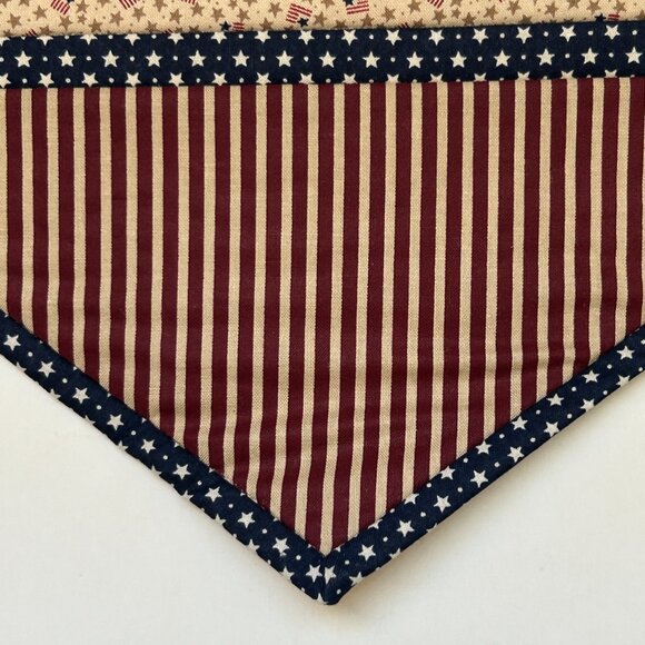 Star Spangled Santa with Bag Christmas Wall Hanging Quilt Primitive Debbie Mum - Picture 6 of 15